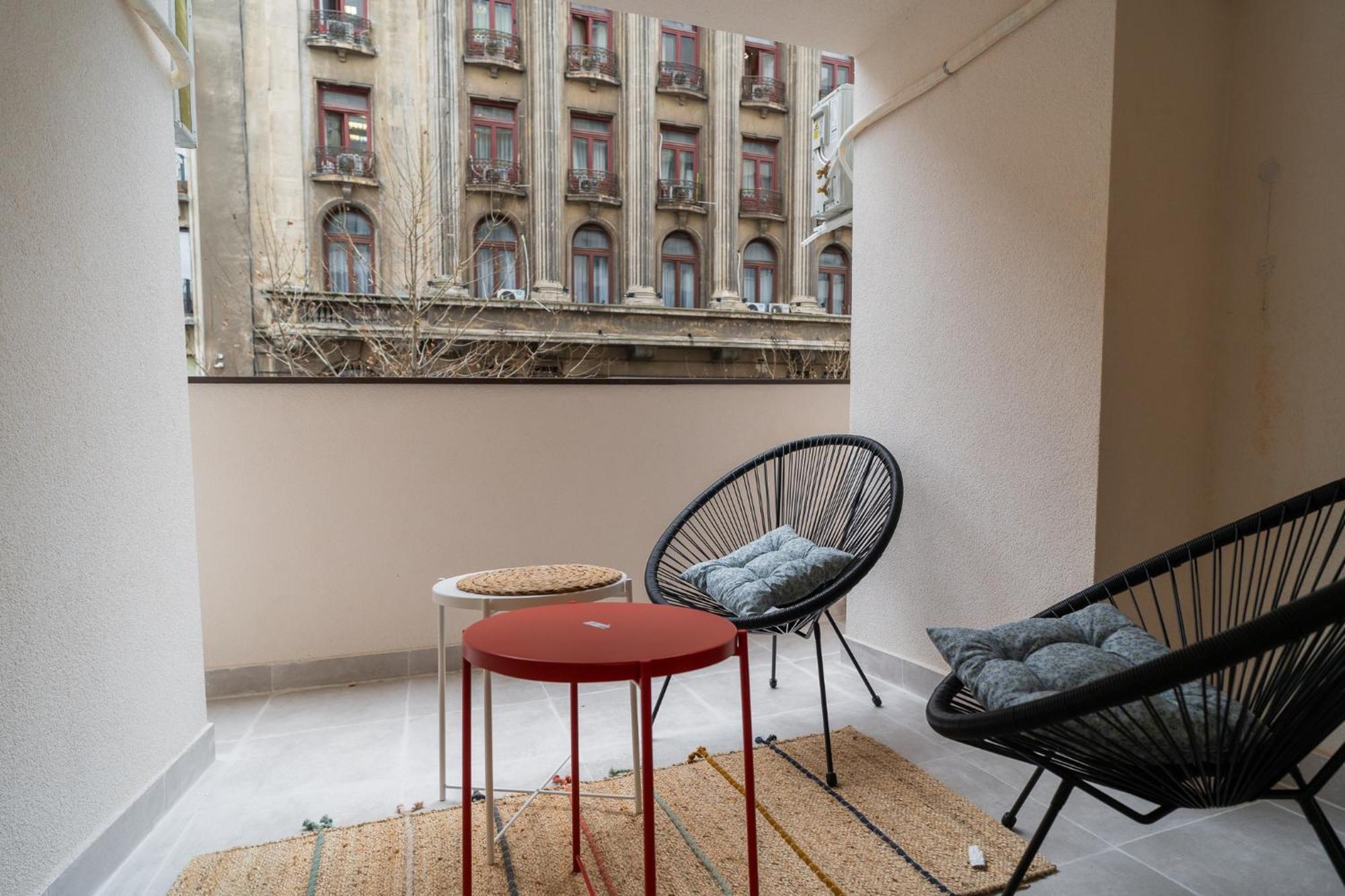 Urban Pearl - Old Town - Unique 4Br/3Ba Apartment Bucarest Esterno foto