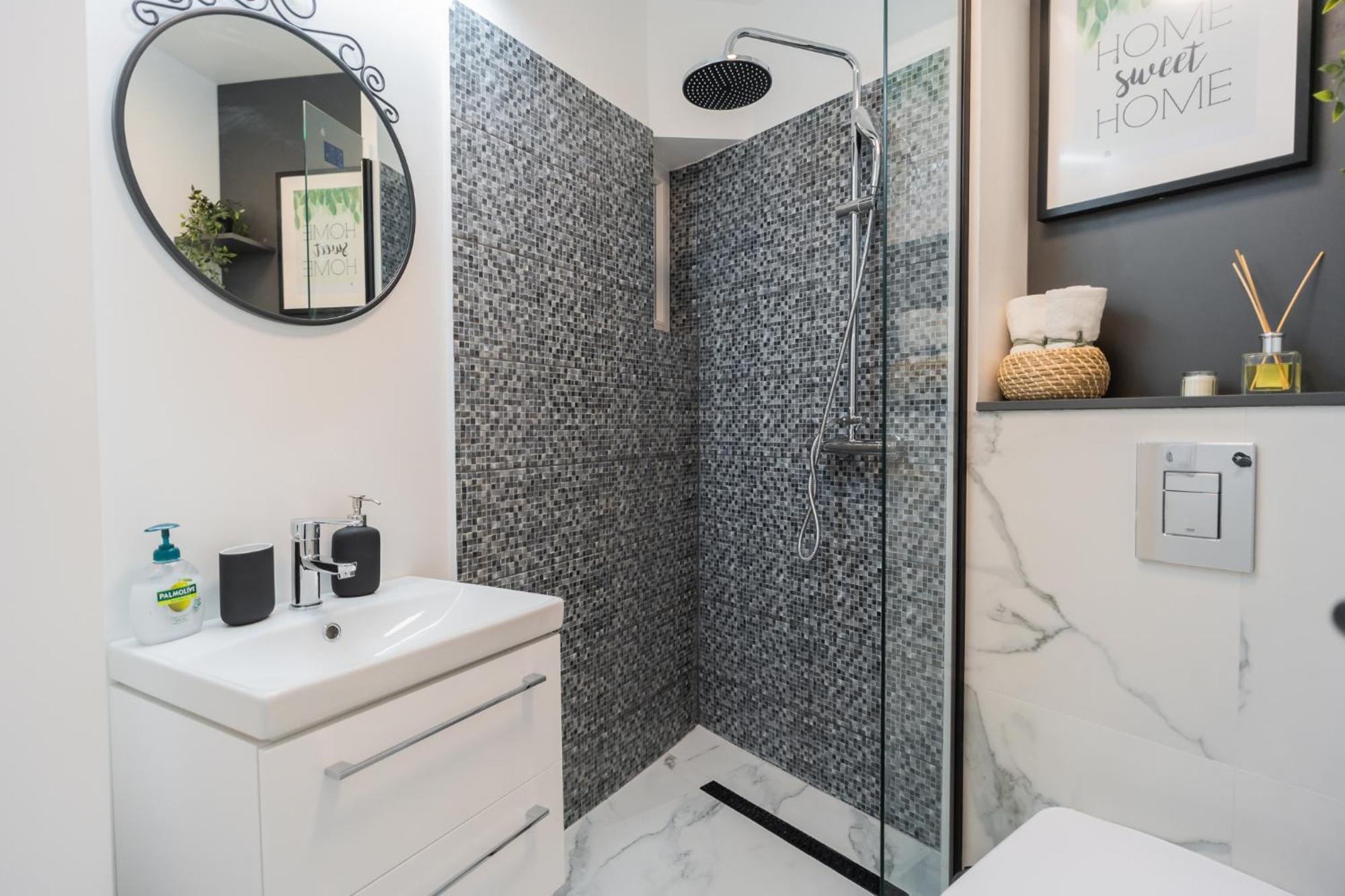 Urban Pearl - Old Town - Unique 4Br/3Ba Apartment Bucarest Esterno foto